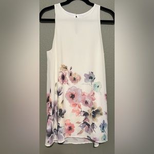 Dainty Hooliganism Floral Short Dress - Size Small